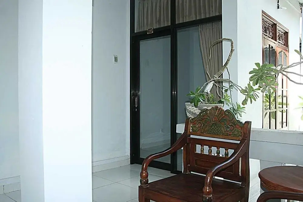 Lumbung Sari Hotel Legian
