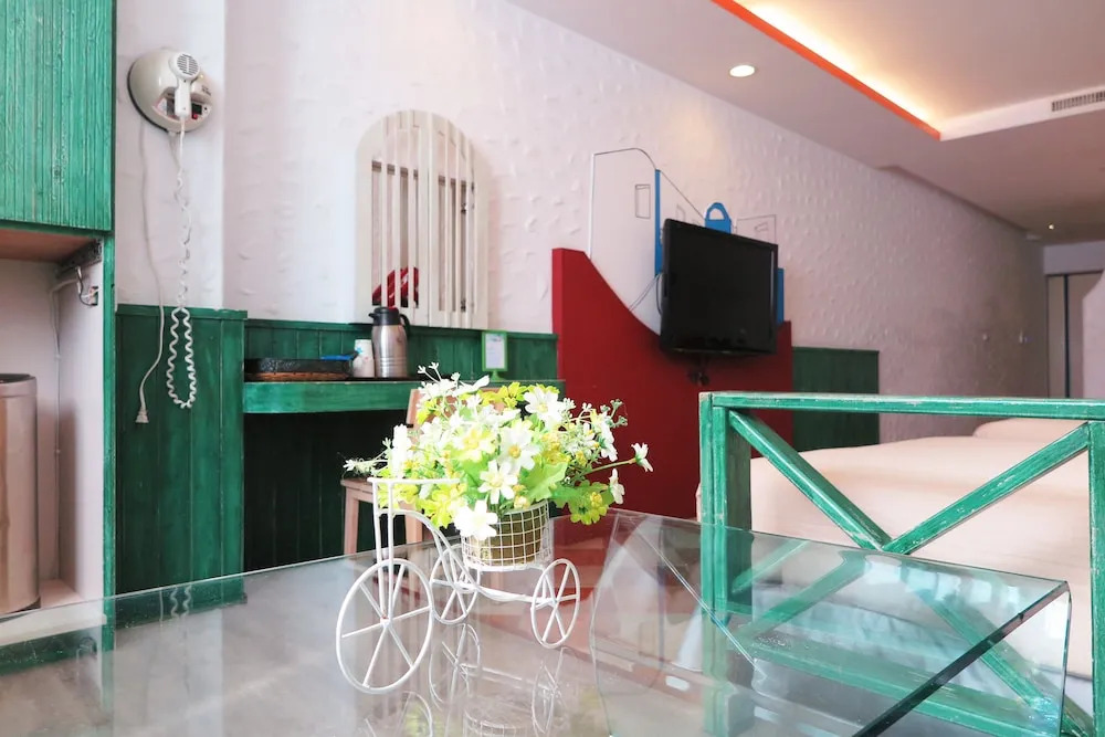 Tz Shin Resort Hostel