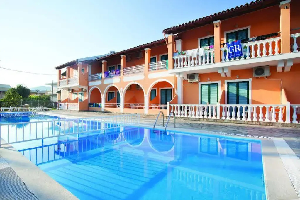 Valentinos Apartments