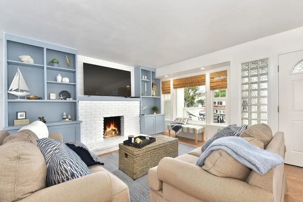 129 G Street Row 3 Bedroom Home