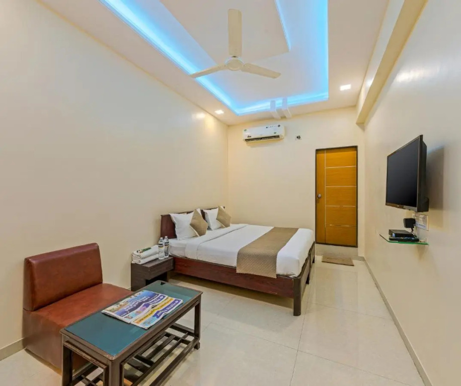 The Solapur Inn Hotel