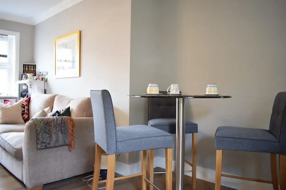 Spacious 1 Bedroom Apartment in Camberwell