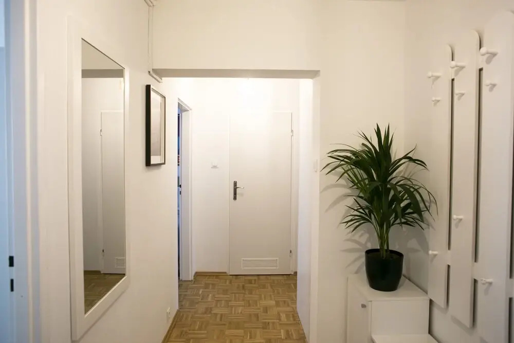 oompH Warsaw Center Well Designed Apt