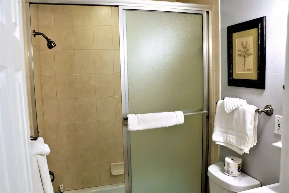 Jamaica Royale 203 Updated With A View! 2 Bedroom Condo
