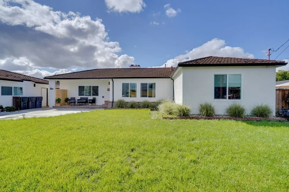 Sun-soaked Livermore Gem With Patio & Fire Pit!