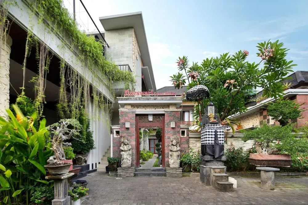 Jineswari Kuta