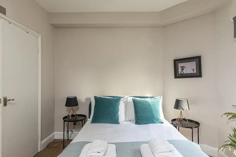 Chic 1 BR Flat, 15 min to Old Spitalfields Market