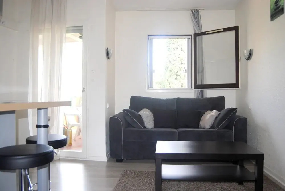 Apartment With one Bedroom in Nice, With Shared Pool, Enclosed Garden and Wifi