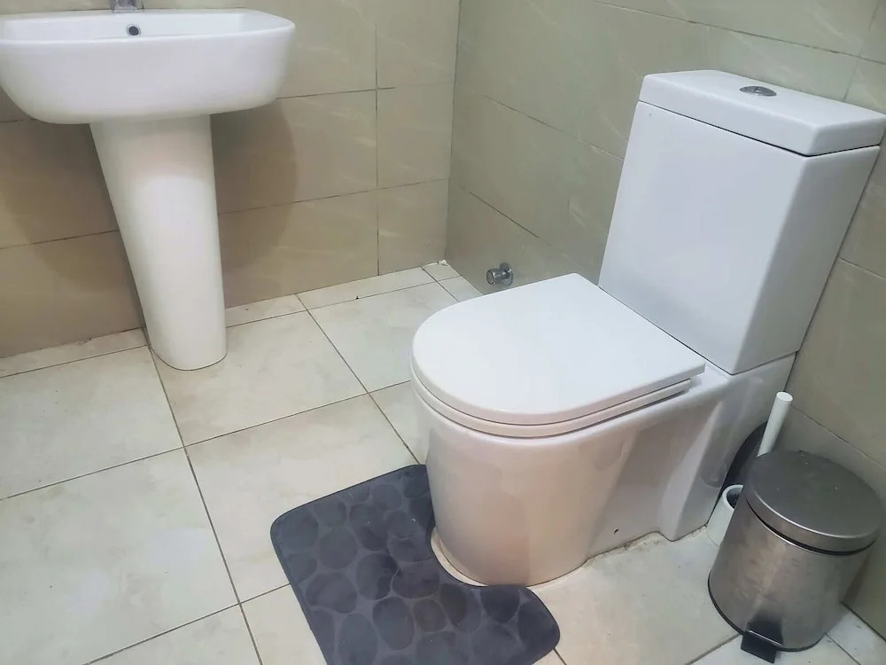 Beautiful one bed Apartment in Tema, Community 6