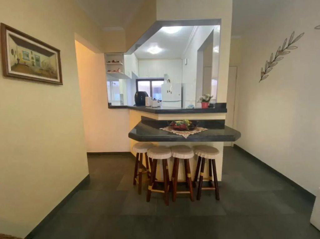 Confortável Apto.Com Piscina para 8 pessoas-Ubatuba-Enseada