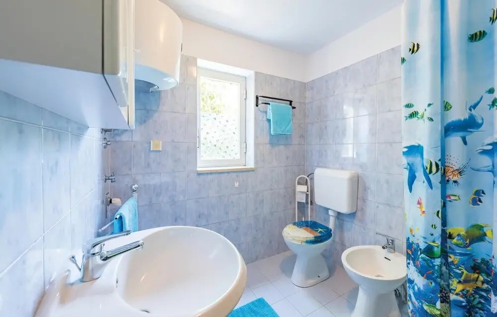 Gorgeous Home In Kastelir