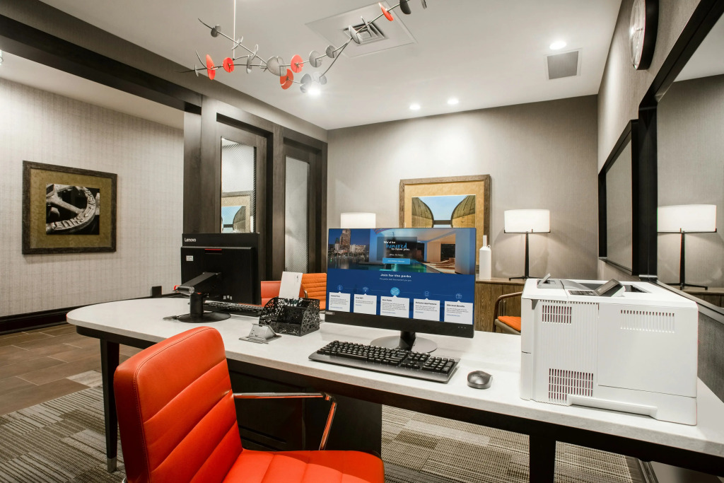 Homewood Suites By Hilton Salina/Downtown, Ks