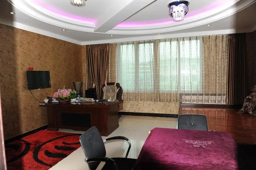 Donggang Jiaotong Hotel