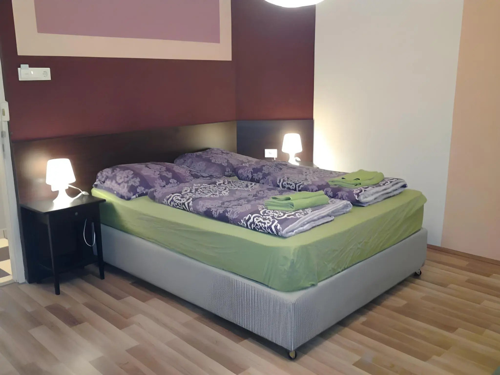 K10 B Kazinczy Apartment