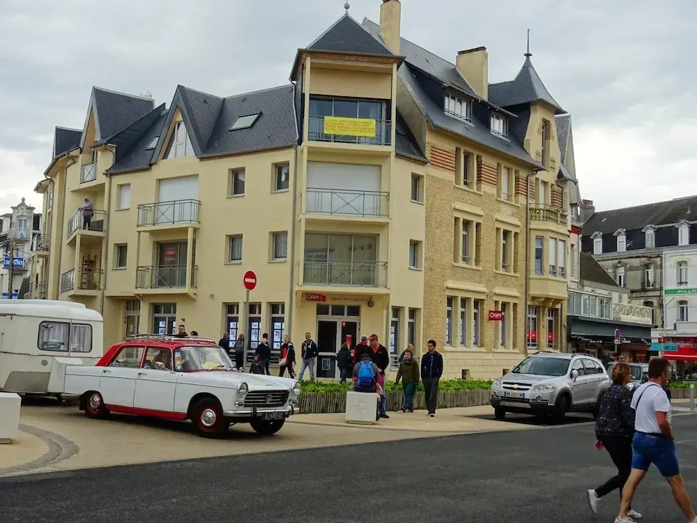 Apartment With 2 Bedrooms in Berck, With Wonderful sea View and Furnished Balcony
