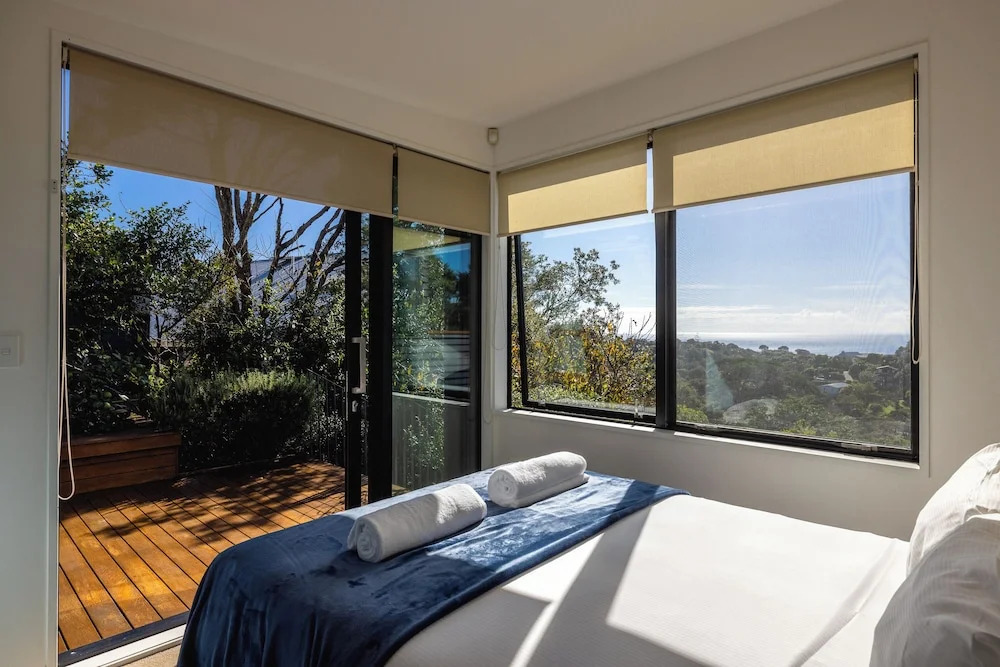 Hekereua Heights - Spa & Ocean Views