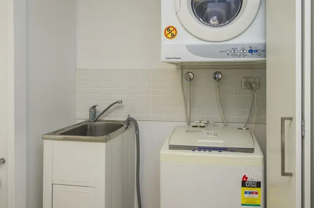 1 Bright Point Apartment 2104