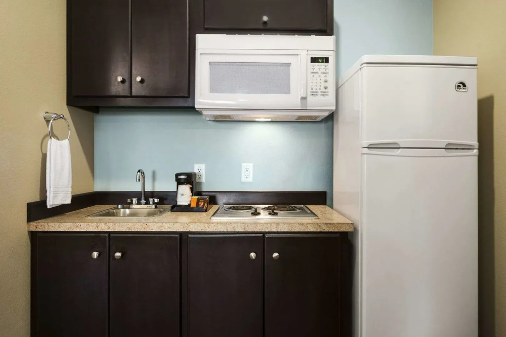 Horizon Inn & Suites
