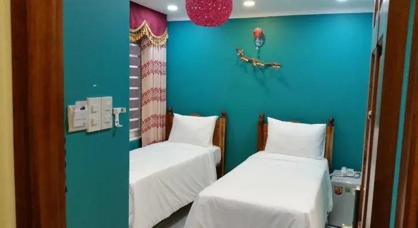 Nest Hotel