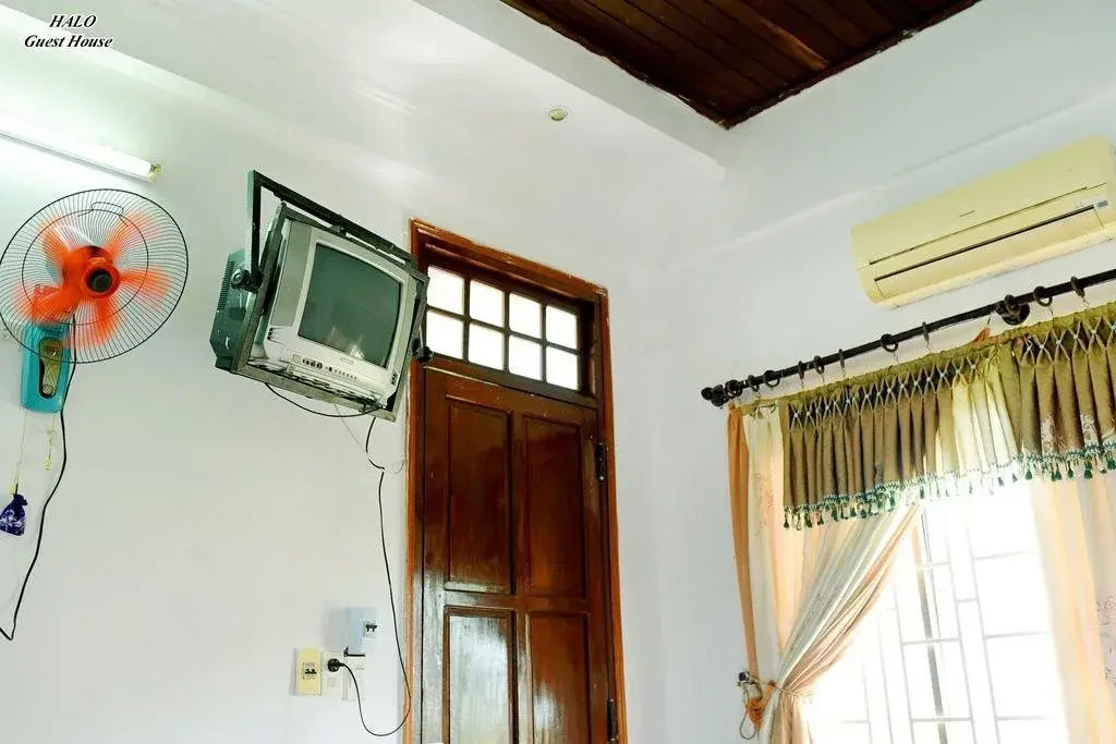 Halo Tourist Guesthouse