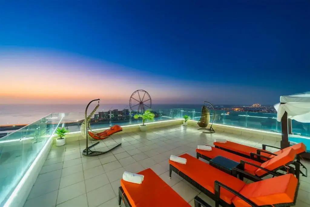 Dubai JBR Amaz Penthouse front sea 5 plus 1 Bdr private Climatized pool