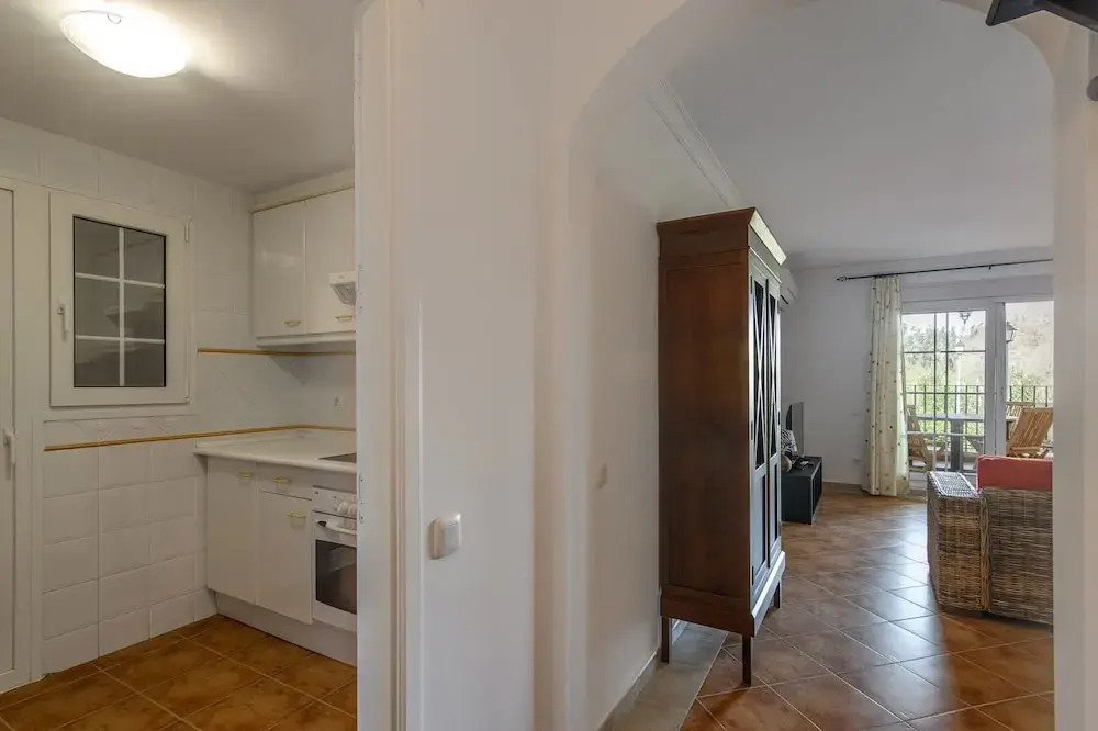 Golfside Apartment for 6 Guests