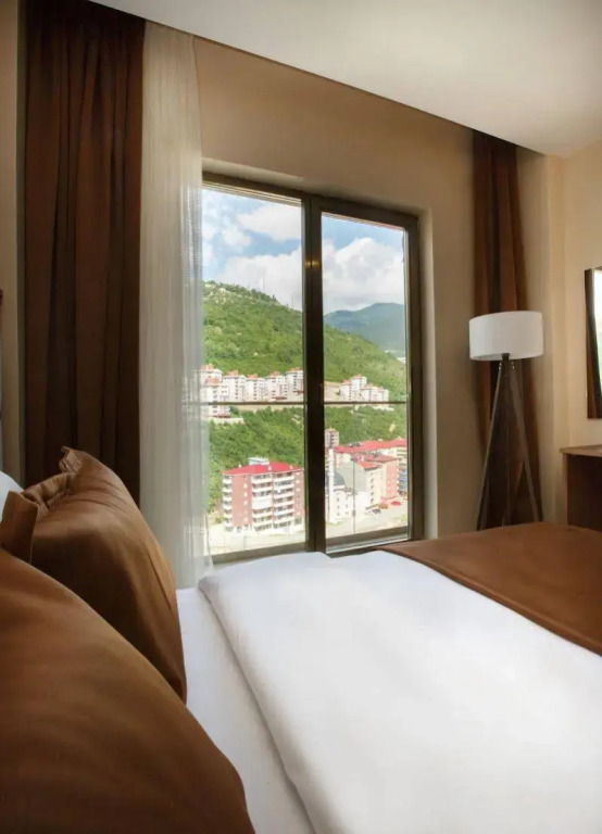 Grand Mela Hotel