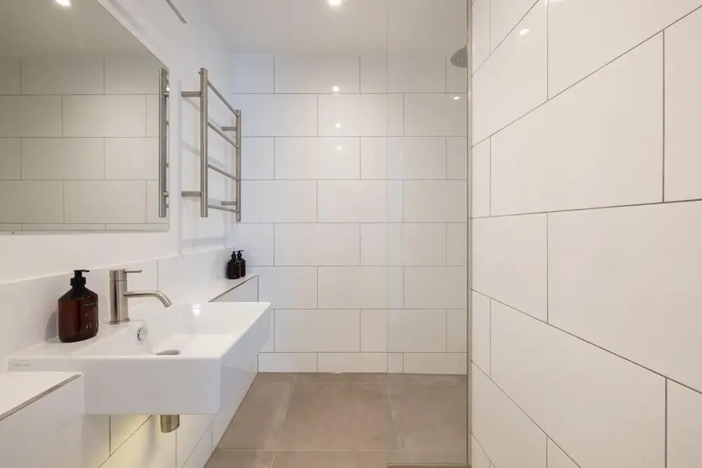 Light-filled Studio With AC - Earl s Court