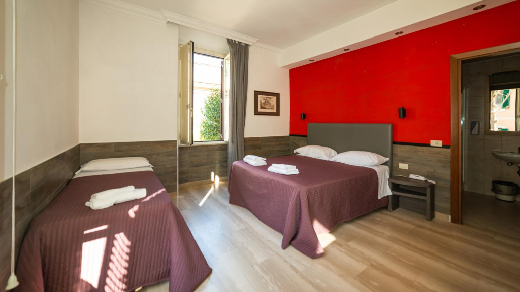 Center 2 Rooms B&b