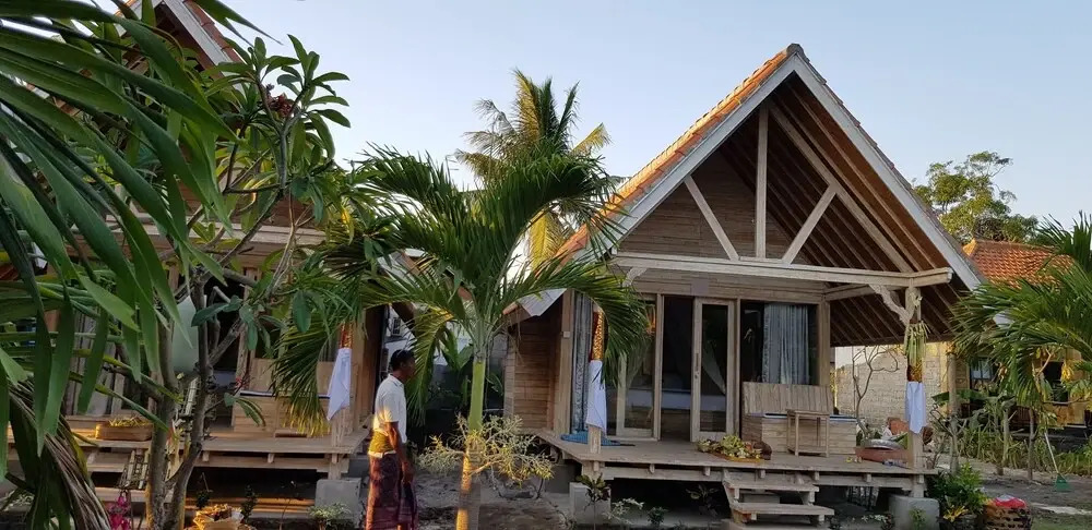 The Deny's Huts