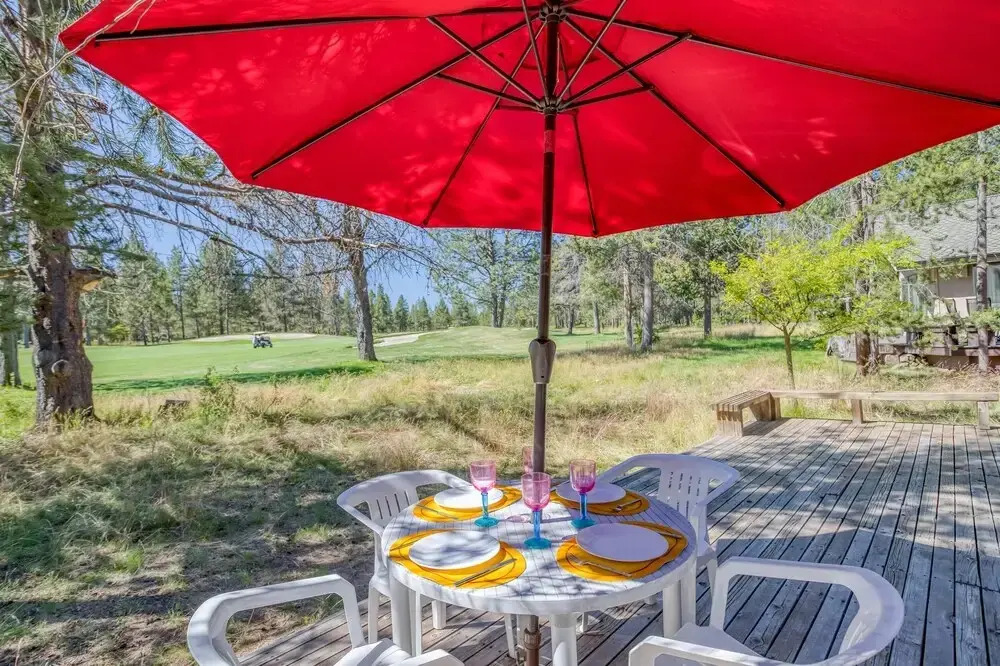 Red Cedar Lane 18