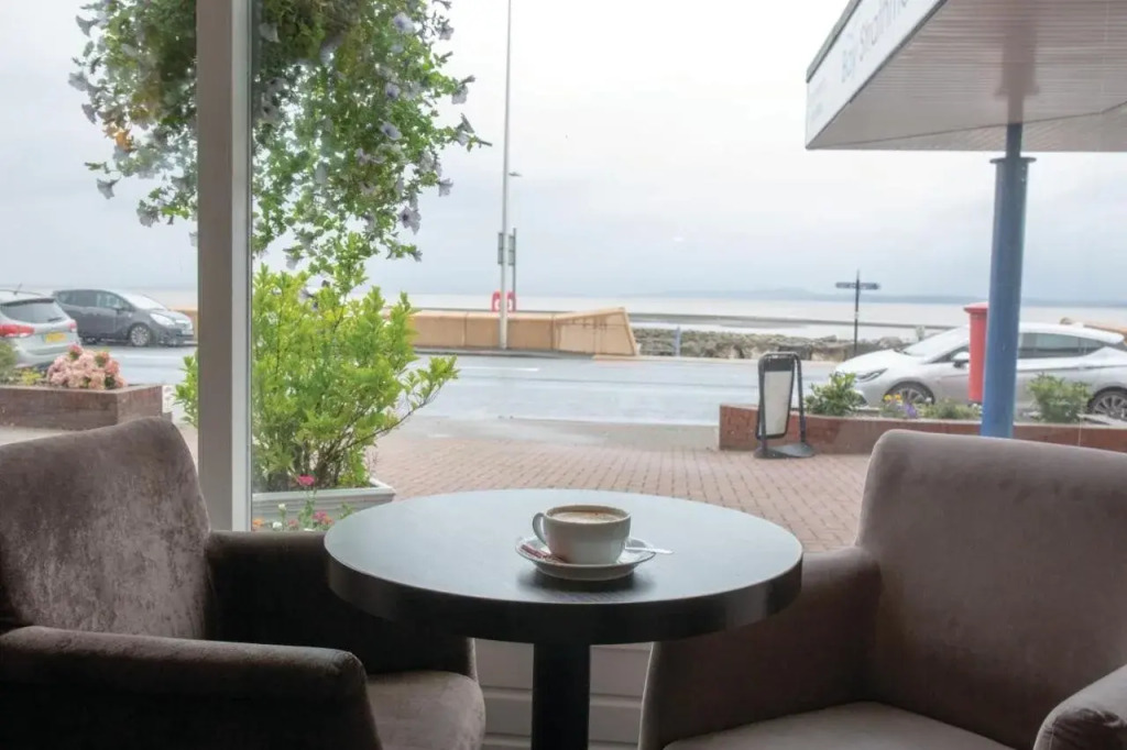The Strathmore Hotel