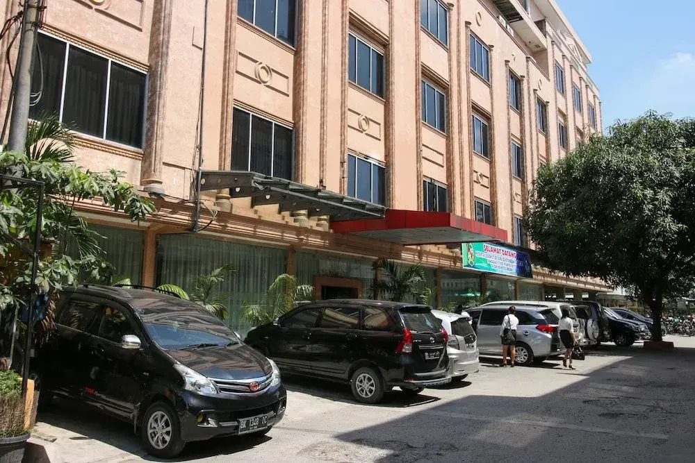 Airy Medan Helvetia Tengku Amir Hamzah 38