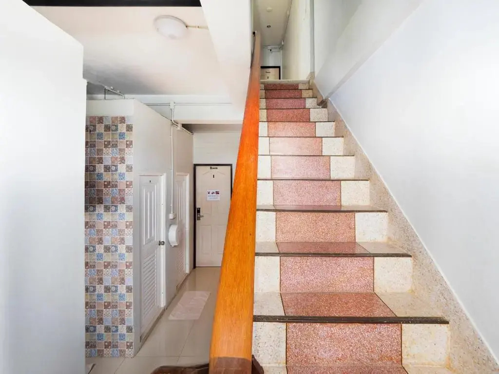 Nakara Hostel