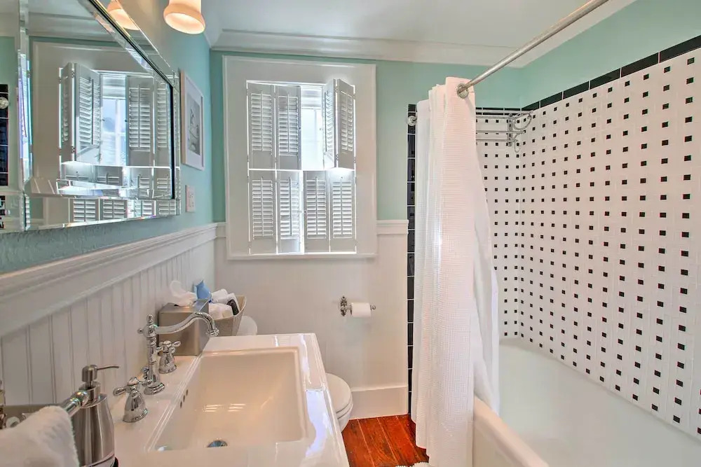Private Pet-friendly Retreat w/ Pool, Near Oaklawn