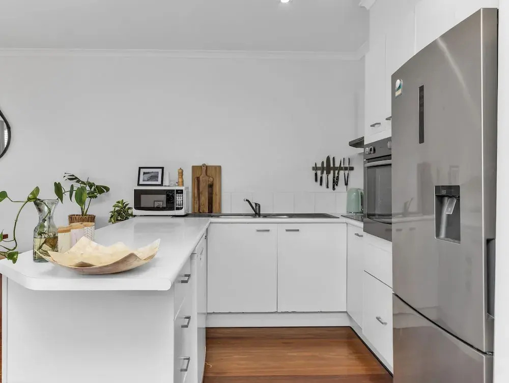 Kirra Shores Coastal Hideaway