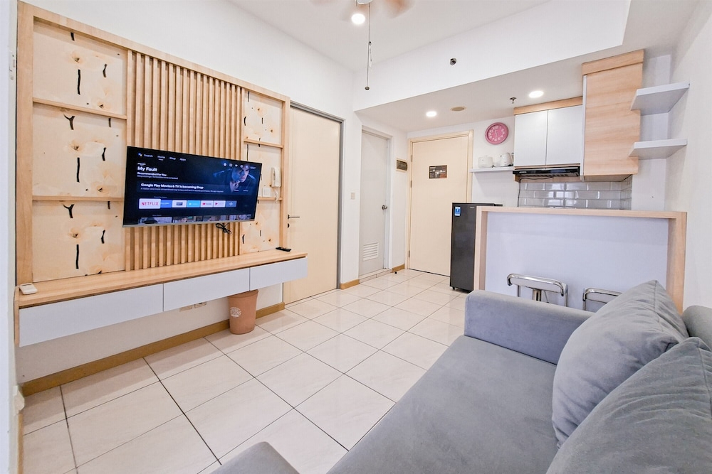 2Br Apartment Near Sms At M-Town Residence