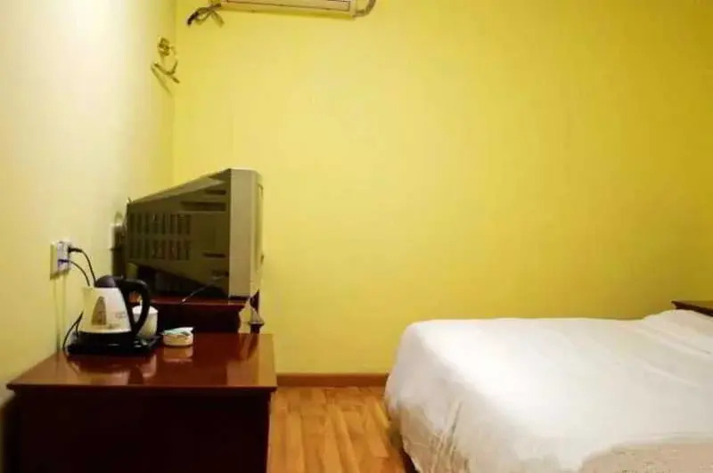 Hong Yuan Hotel