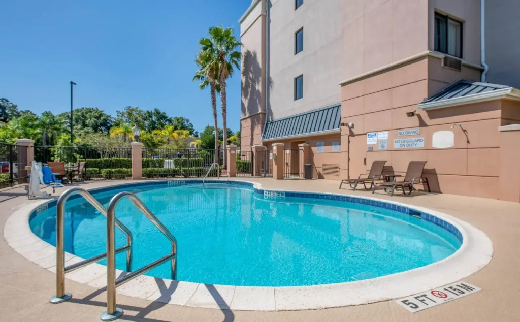 Fairfield Inn and Suites Holiday Tarpon Springs