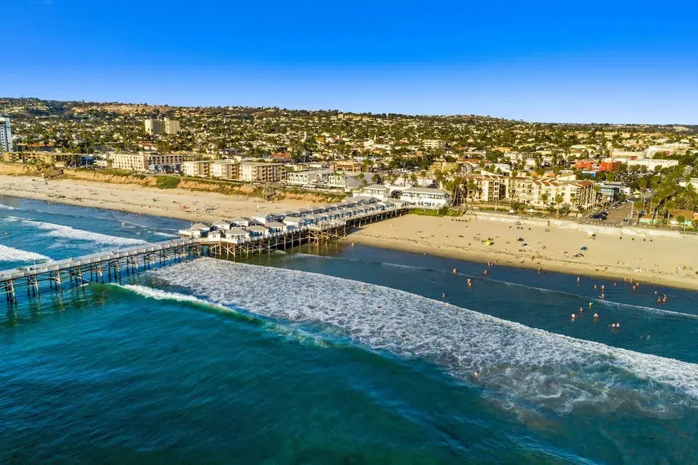 All-suite Pierside W/ Ocean-view Balconies 2 Bedroom Condo