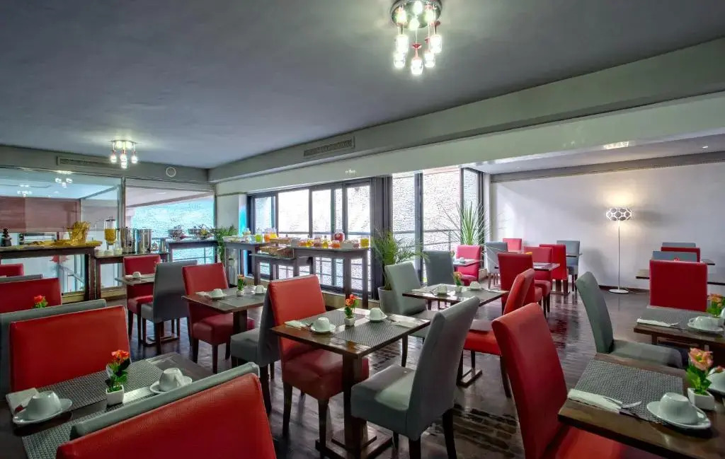 Yaad City Hotel