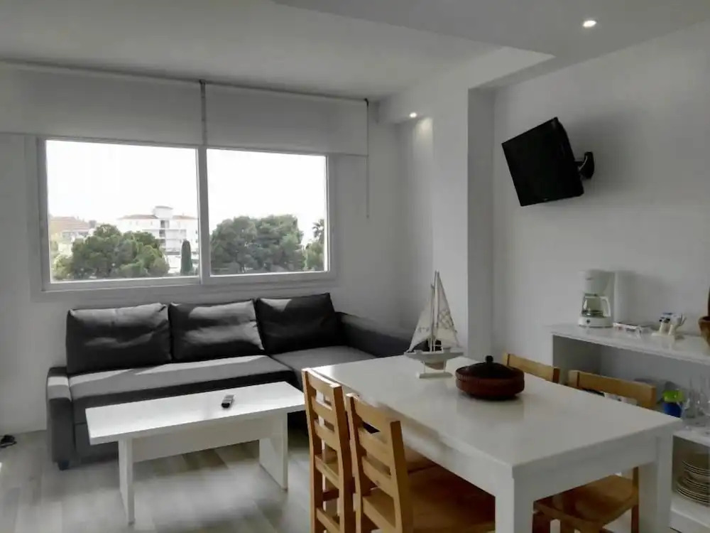 Vista Roses Mar - Apartamento con Piscina