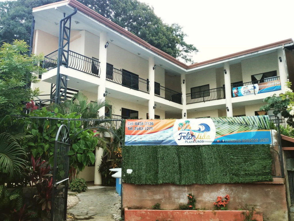 Hotel Feliz Vida