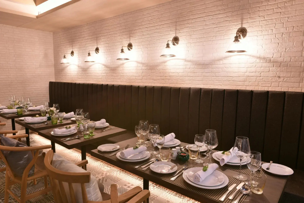 Palette Bella B All Suites Bangkok Hotel