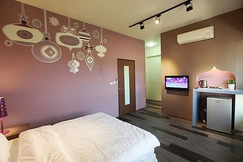 I See U 298 Hostel