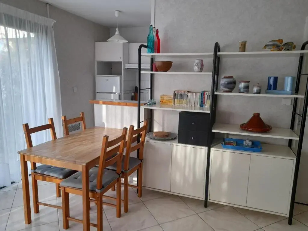 Appartement Arcachon, 1 Pièce, 4 Personnes - Fr-1-319-59