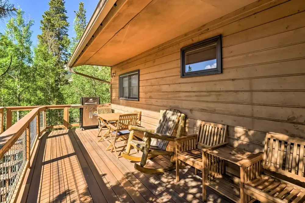 1 Mi to Peak 7: Home w/ Hot Tub in Breckenridge!