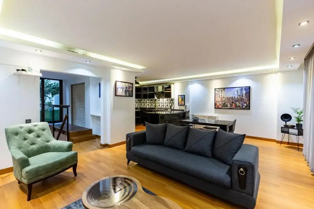 Phenomenal Duplex Flat Near Nisantasi in Besiktas