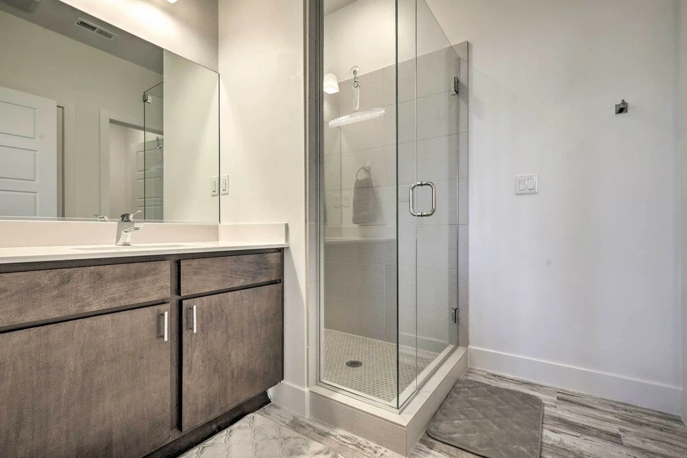 Villa w/ Hot Tubs ~ 5 Miles to Historic St. George