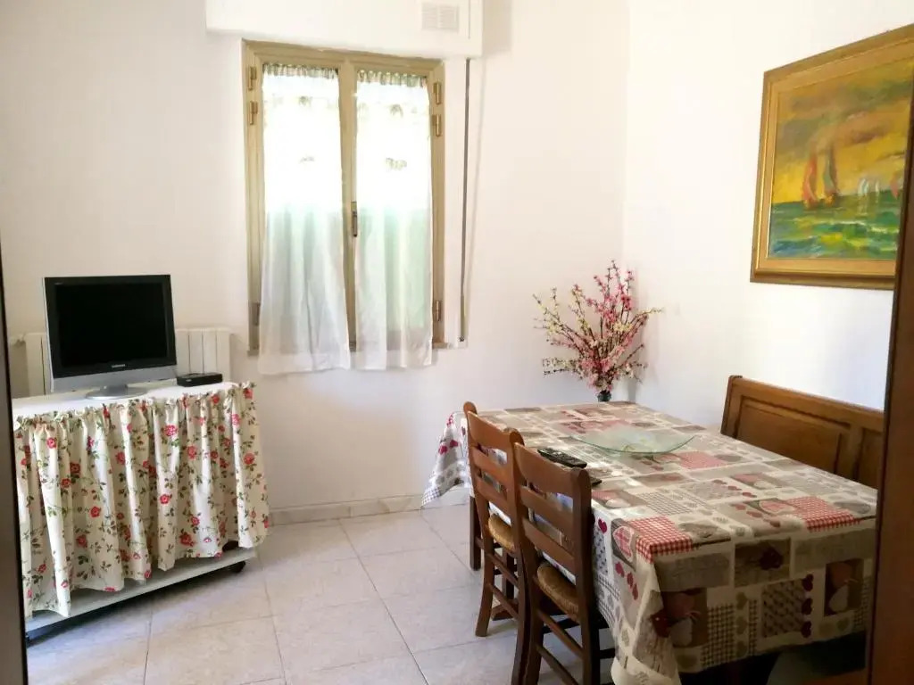 Apartment With 2 Bedrooms in Piombino, With Furnished Terrace Near the Beach